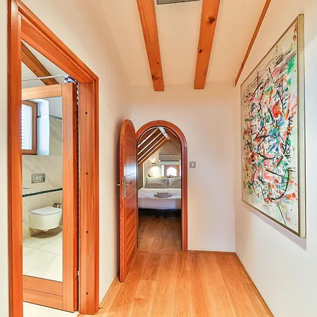 Augubio Penthouse ספליט