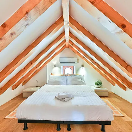 Augubio Penthouse Apartament Split