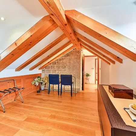 Augubio Penthouse Apartament *