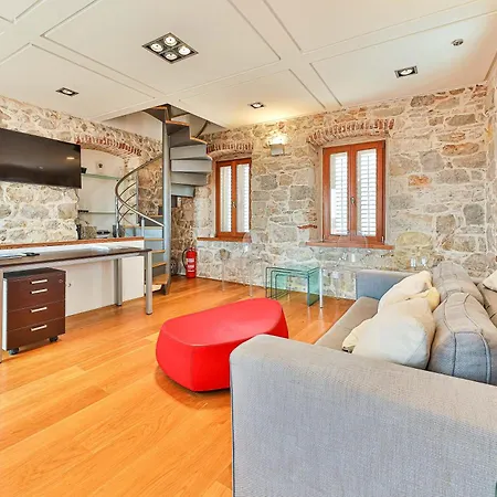 Augubio Penthouse Apartament Split